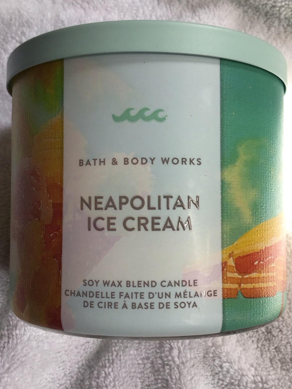 Bath & Body Works 3 wick candle Neapolitan Ice Cream